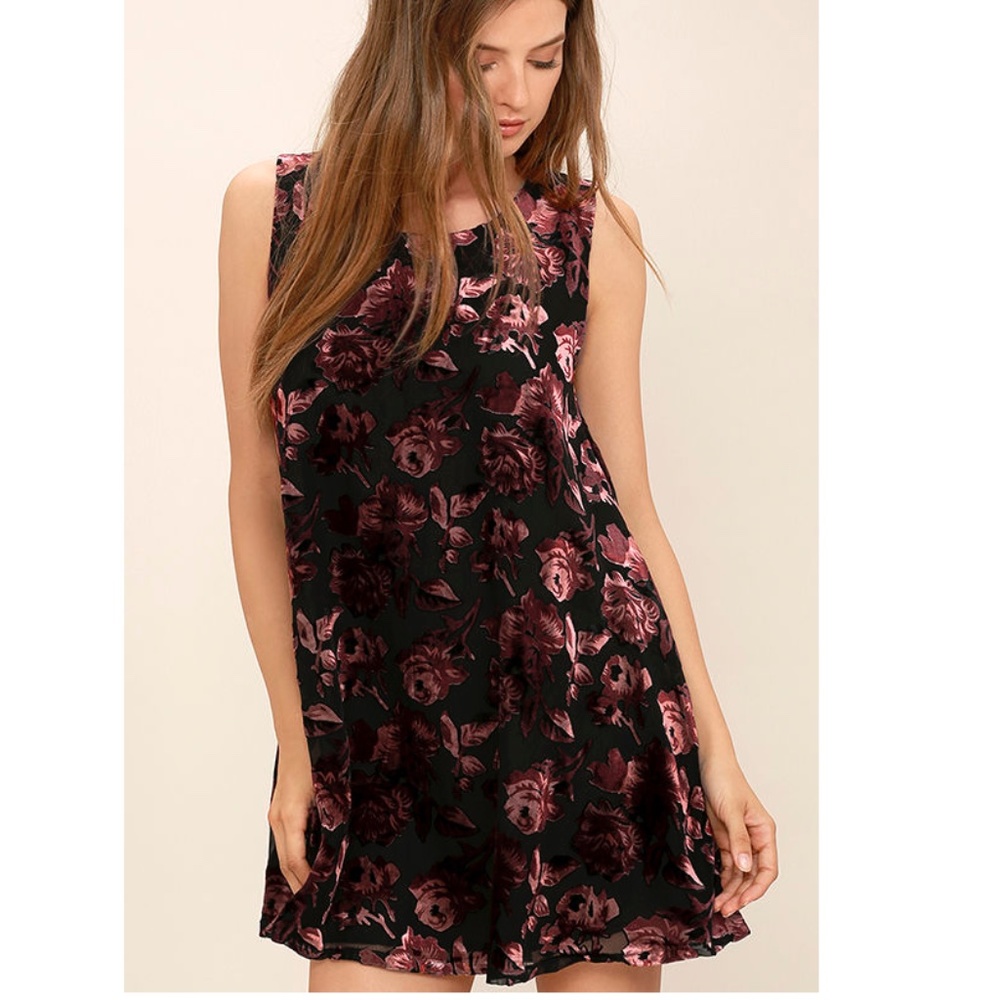 bb dakota burgundy dress Britannia Velvet Floral Puff sleeve